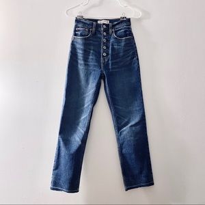 ABERCROMBIE Ultra High Waist Straight Jean